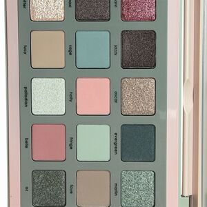 Natasha Denona Retro Glam Eyeshadow Palette Matte Shimmer Metallic